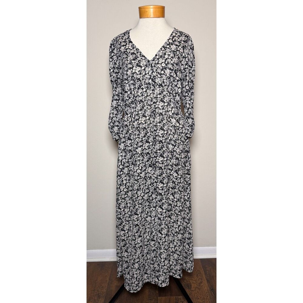 Emma Michele Floral Maxi Dress M Black White Ditsy 90s Style Sheer V-Neck Whimsy - Picture 3 of 10
